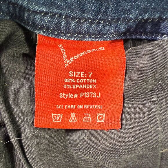 Vigoss Florence Bootcut Jeans, Size 7m, Medium Wash, Distressed, Buttons 2/$50 - Picture 13 of 16